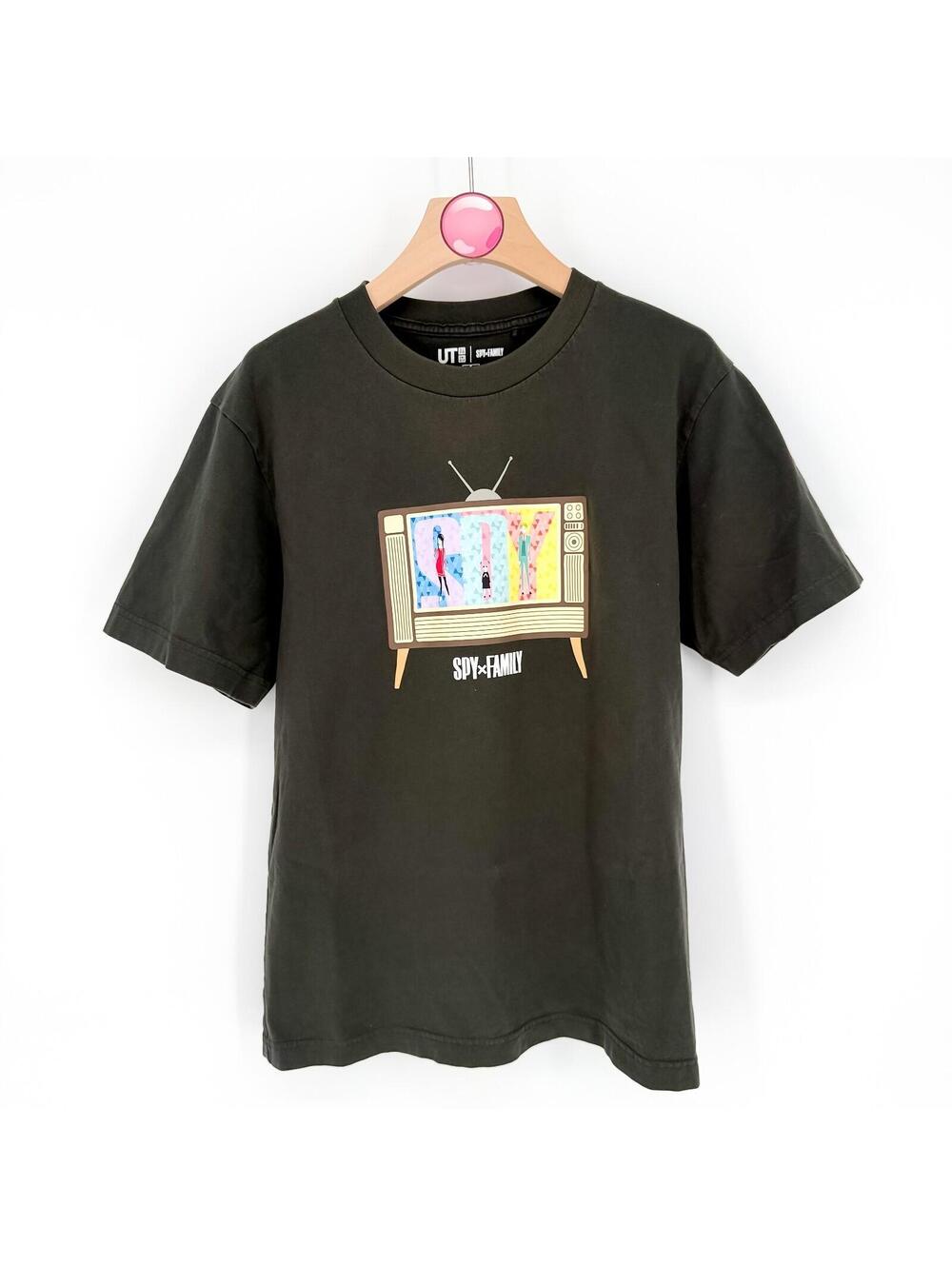 Uniqlo UT Spy x Family Graphic T-Shirt Black Anime Men's Size Small